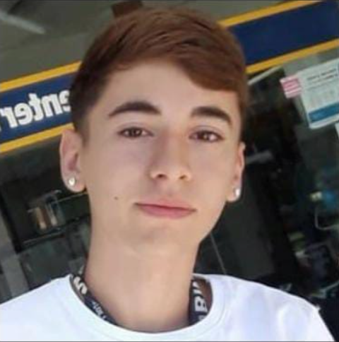 Captura de pantalla 2023-10-24 232645