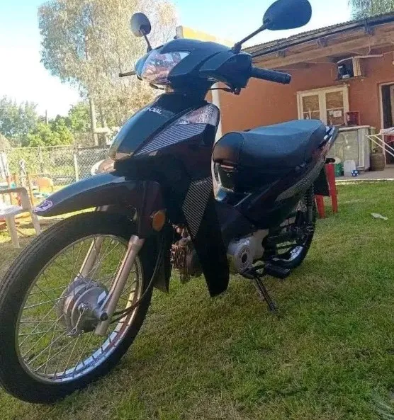 Moto robada en Avenida 7