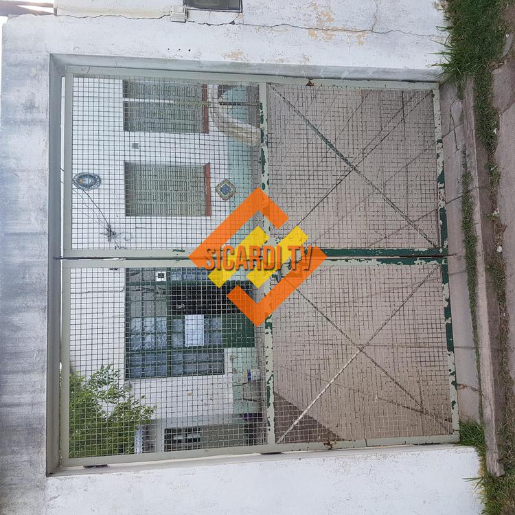 15722124213013057638328223570855