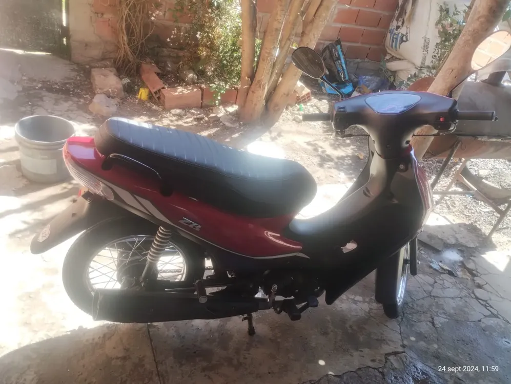La moto robada: una Zanella ZB 110