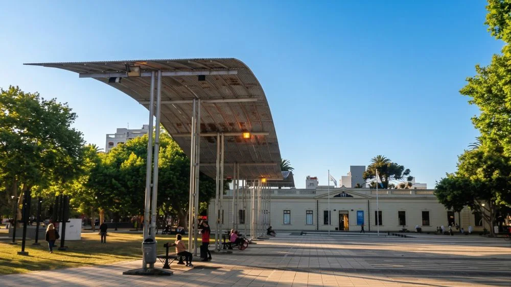 Plaza Islas Malvinas