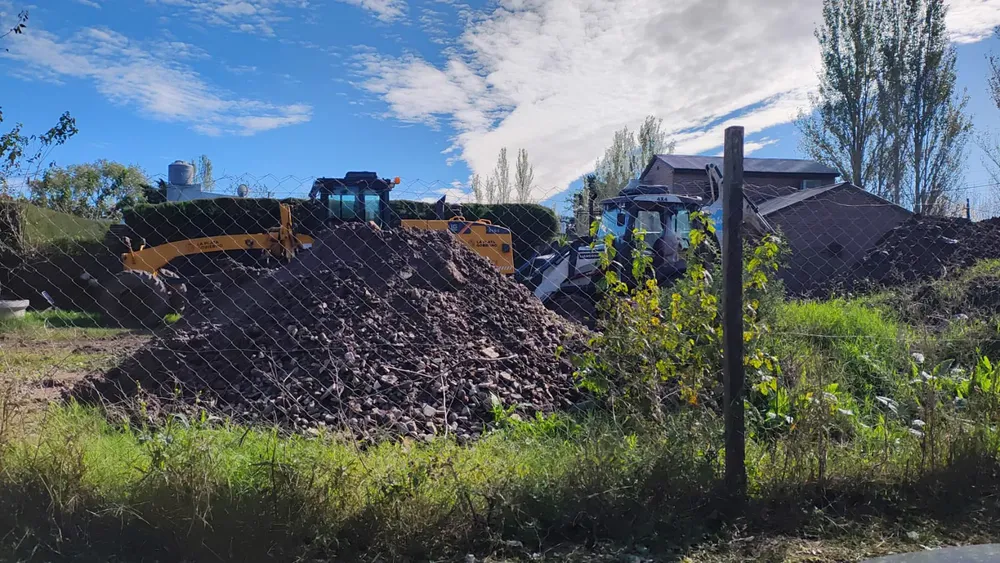 894c9619-9bae-4728-be1c-01c210335070