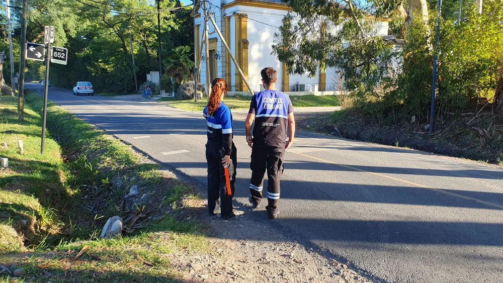 Control Urbano en el ingreso al colegio (22 y 652)