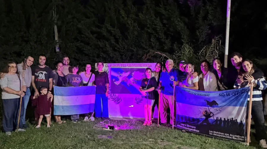 Anoche en la vigilia realizada en Av. 7 y 659