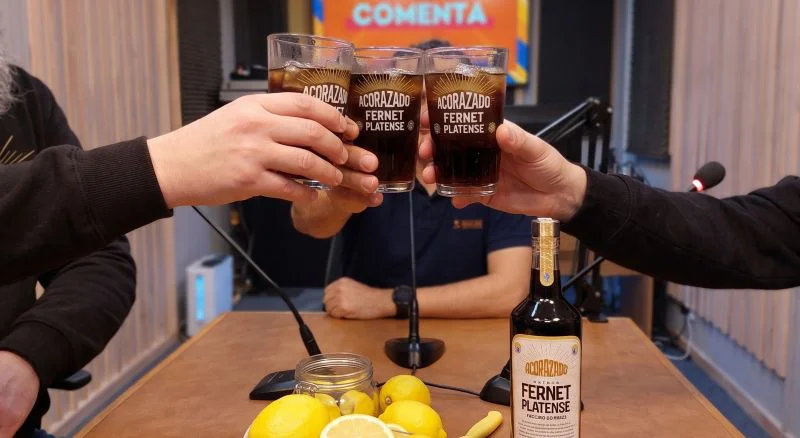 Un brindis con Acorazado: Fernet Platense