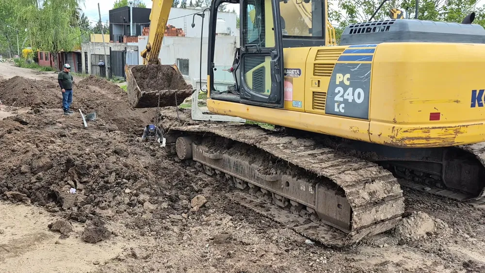 Obra hidráulica en calle 18